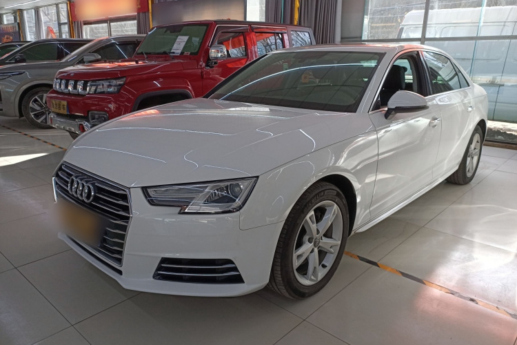 奥迪A4L 2018款 30周年年型 30 TFSI 进取型车身外观1