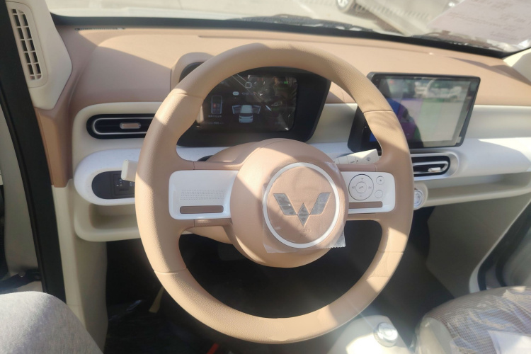 五菱汽车 宏光MINIEV 2024款 第三代 215km 青春版中控内饰13