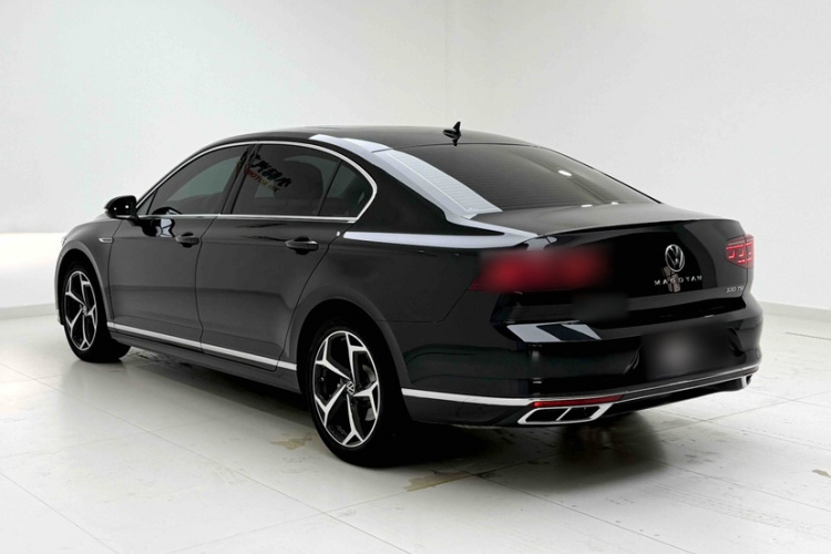 大众 迈腾 2023款 200万辆纪念版 330TSI DSG豪华型车身外观6002