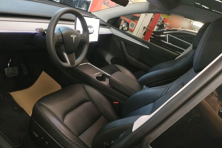 特斯拉 Model Y 2024款 后轮驱动版局部细节19