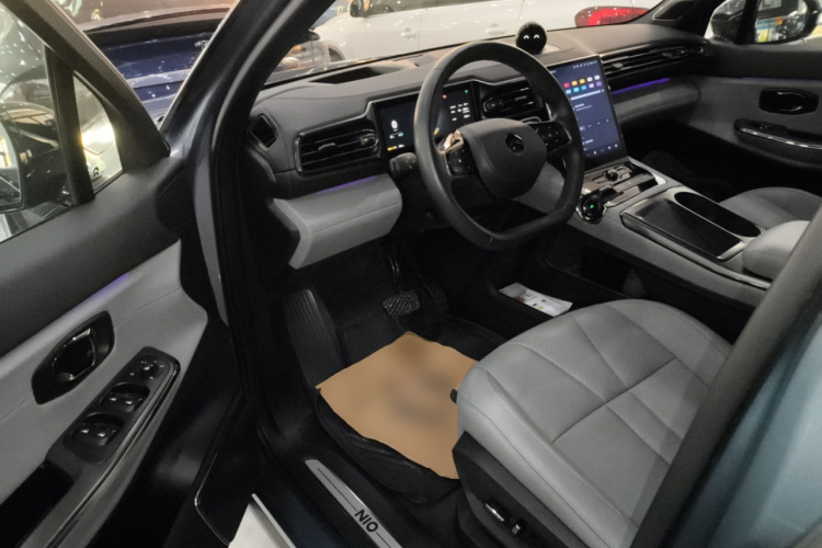 蔚来ES8 2020款 580KM 六座版中控内饰20