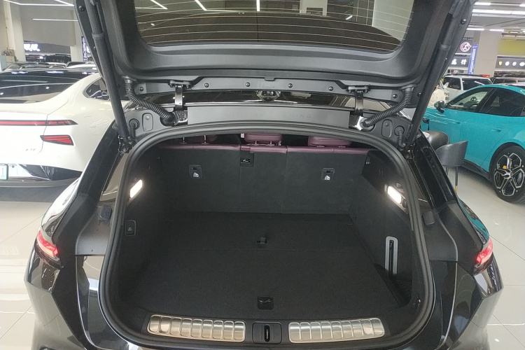 蔚来ET5T 2025款 75kWh Touring机舱底盘23