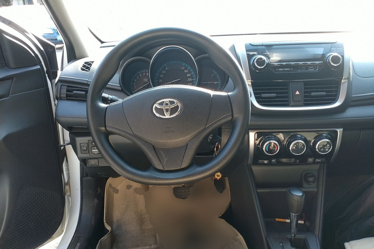 丰田 YARiS L 致炫 2016款 改款 1.5E CVT魅动版中控内饰13