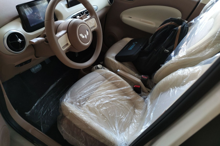 五菱汽车 宏光MINIEV 2025款 四门版 进阶款中控内饰19