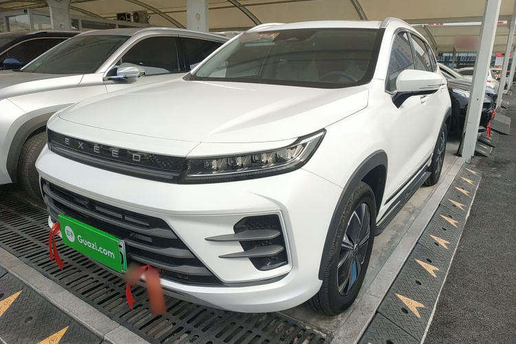 星途追风 2023款 1.5T CVT乘风起版车身外观1