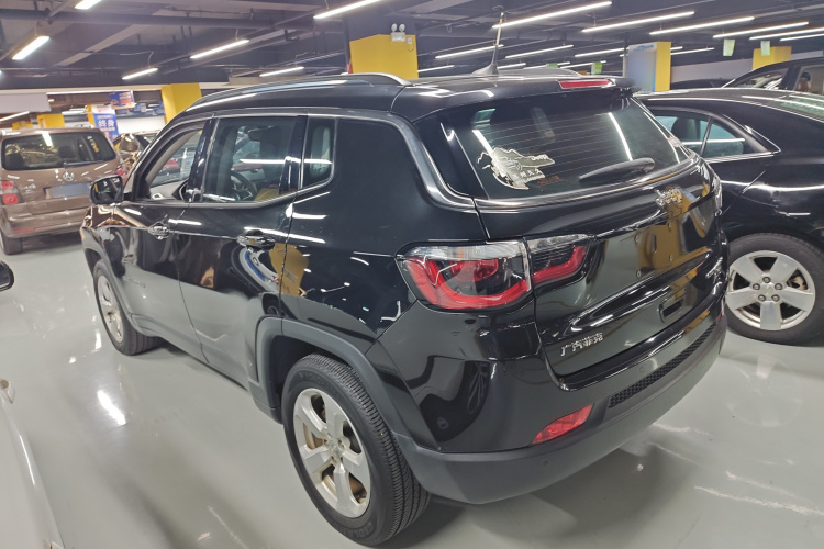 Jeep 指南者 2017款 200T 自动家享版车身外观6005