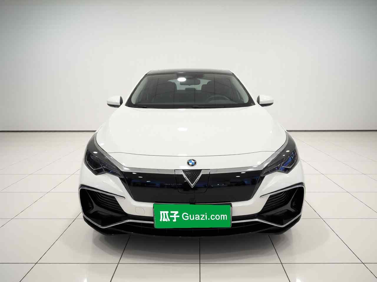 启辰D60EV 2023款 PLUS 舒适版SI型+(1)
