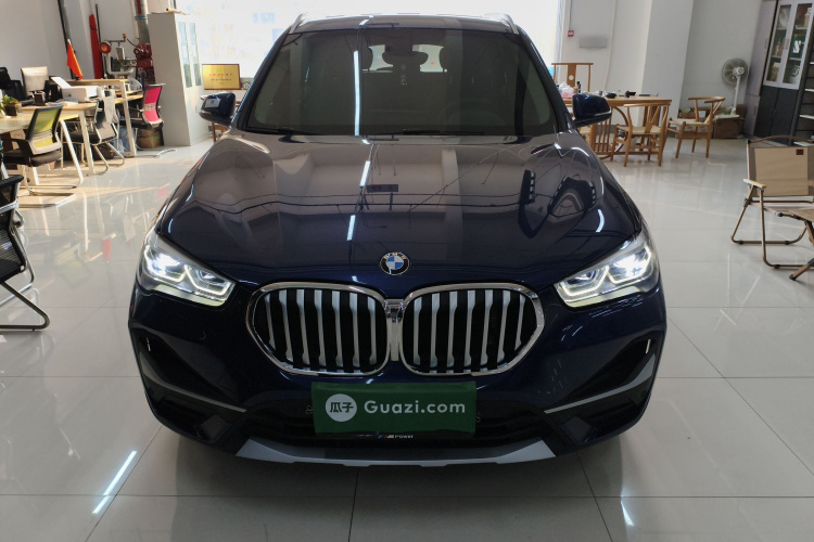 宝马X1 2020款 xDrive25Li 尊享型车身外观6001