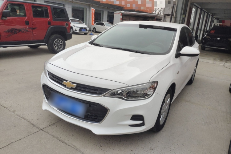 雪佛兰 科沃兹 2016款 1.5L 手动欣享版车身外观1