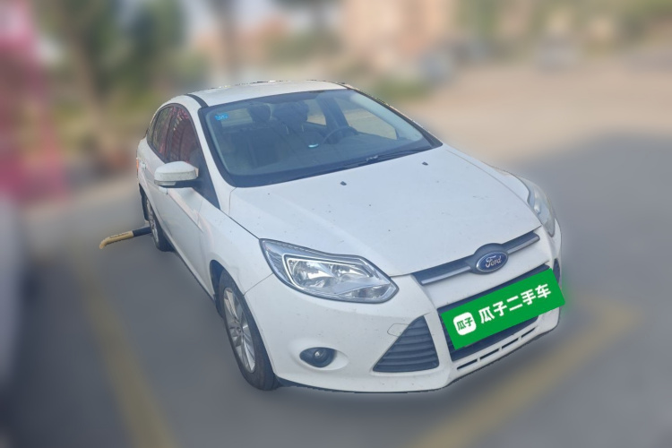 福特 福克斯 2012款 三厢 1.6L 自动舒适型车身外观6002