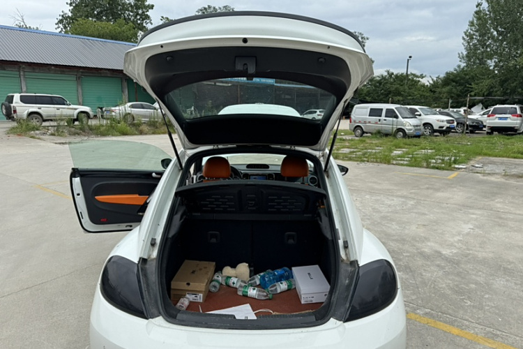 大众 甲壳虫 2015款 380TSI中控内饰7009