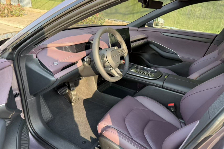 小米汽车 小米SU7 2024款 后驱超长续航高阶智驾Pro版中控内饰7002