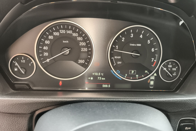 宝马3系 2017款 320Li 时尚型局部细节14