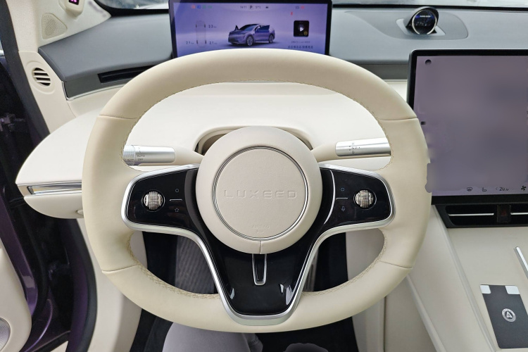 鸿蒙智行 智界R7 2024款 纯电 667km Max局部细节13