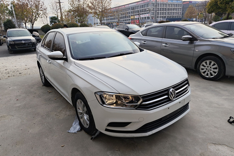 大众 宝来 2018款 1.5L 自动时尚型车身外观3