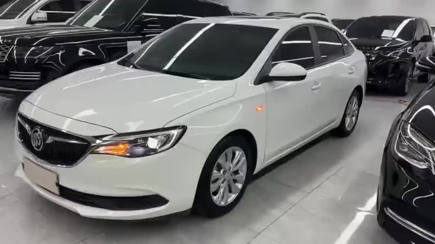 别克 英朗 2021款 改款 典范 1.5L 自动精英型实拍1