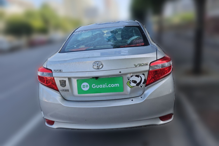 丰田 威驰 2014款 1.5L 手动智臻版车身外观6004