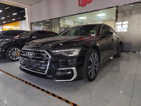 奥迪A6L 2024款 45 TFSI quattro 臻选动感型