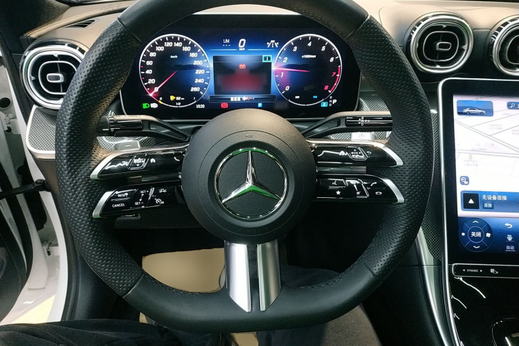 奔驰C级 2023款 改款 C 260 L 运动版局部细节13