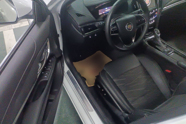 凯迪拉克ATS-L 2014款 25T 舒适型中控内饰20
