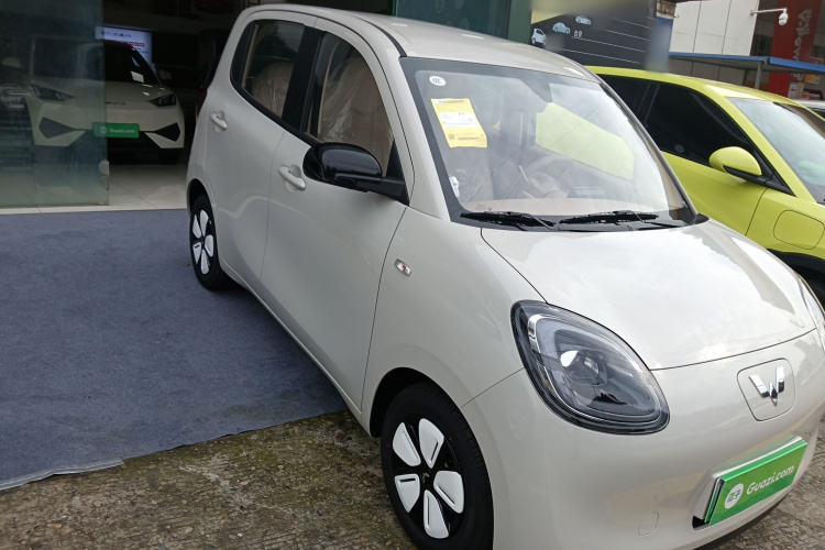 五菱汽车 宏光MINIEV 2025款 四门版 进阶款车身外观3