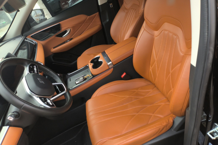 捷途山海L7 2024款 1.5T 120km MAX 5座中控内饰19