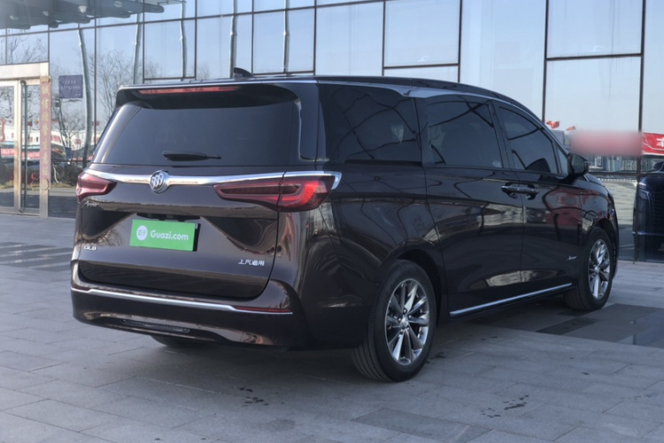 别克GL8 2023款 Avenir艾维亚 六座贤礼版车身外观6006