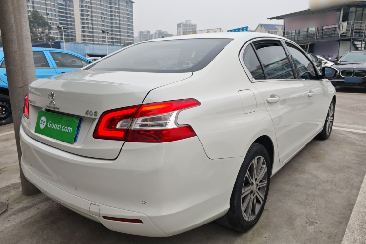 标致408 2014款 1.8L 自动豪华版车身外观7