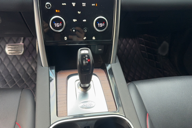 路虎 发现运动版 2020款 249PS R-Dynamic 性能科技版 7座局部细节18