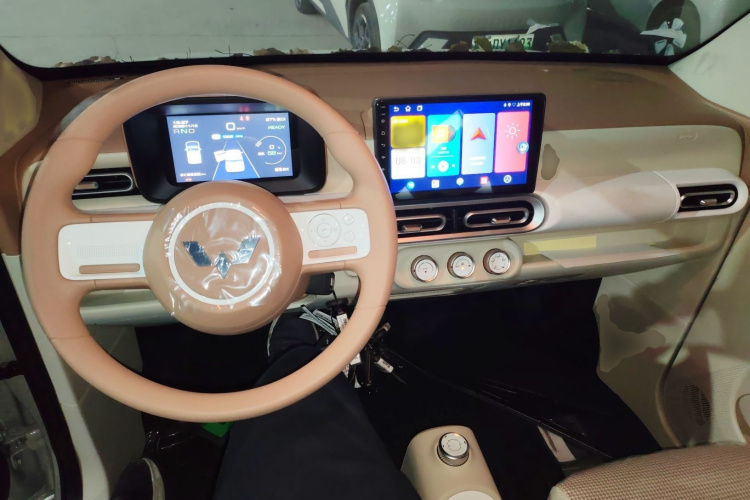 五菱汽车 宏光MINIEV 2024款 第三代 215km 青春版中控内饰7002