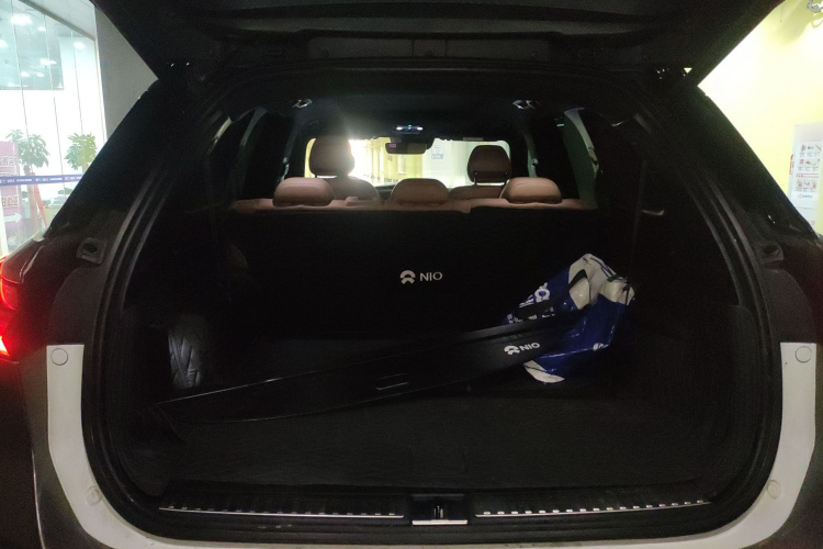 蔚来ES8 2022款 100kWh 签名版 七座局部细节23