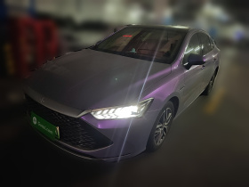 比亚迪 秦PLUS 2021款 DM-i 55KM 旗舰型