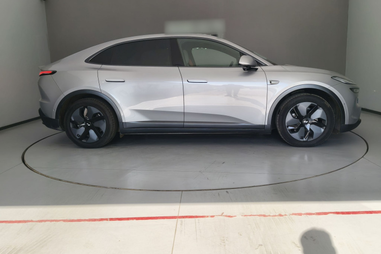 乐道L60 2024款 60kWh 四驱版车身外观6006