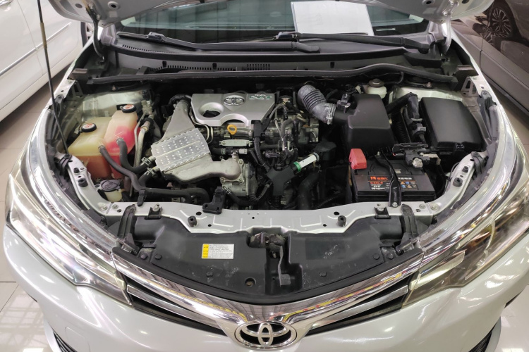 丰田 卡罗拉 2017款 改款 1.2T S-CVT GL局部细节24