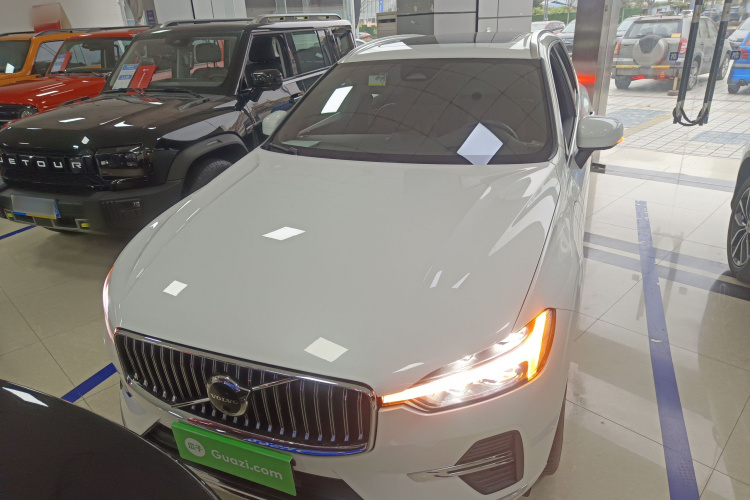 沃尔沃XC60新能源 2024款 T8 插电混动 长续航四驱智雅豪华版车身外观6001