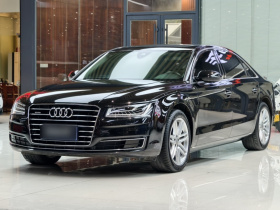 奥迪A8 2016款 A8L 45 TFSI quattro舒适型