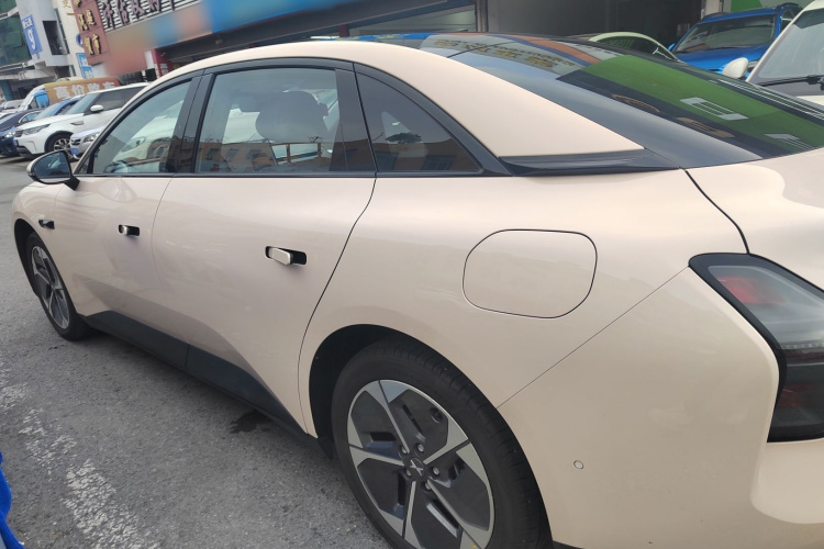 小鹏MONA M03 2024款 620 超长续航车身外观4