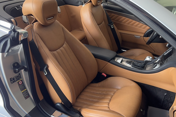 奔驰SL级 2010款 SL 350局部细节19