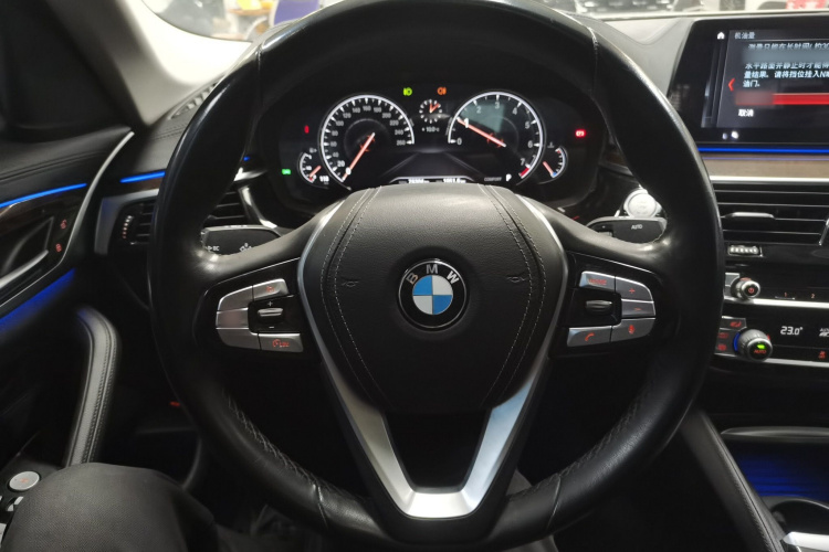 宝马5系 2018款 525Li 豪华套装局部细节13