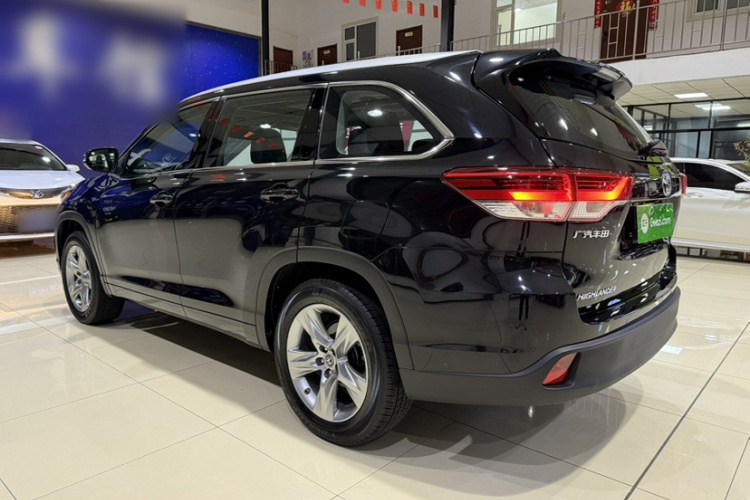 丰田 汉兰达 2018款 2.0T 四驱尊贵版 7座 国VI车身外观6003