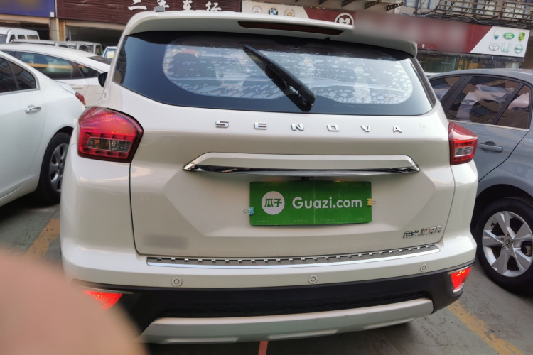 北京汽车 绅宝X35 2016款 1.5L 自动豪华版车身外观6