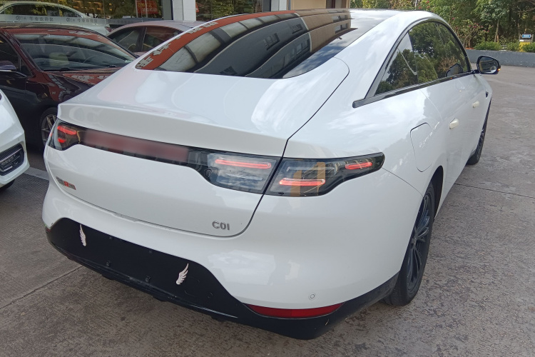 零跑汽车 零跑C01 2023款 525舒享版车身外观7