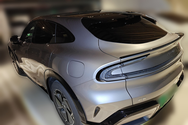 小米汽车 小米YU7 2025款 超长续航后驱版车身外观5