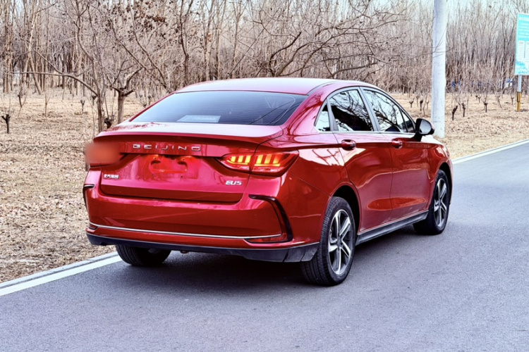 北京汽车 北京EU5 2020款 R600 智潮版车身外观6008