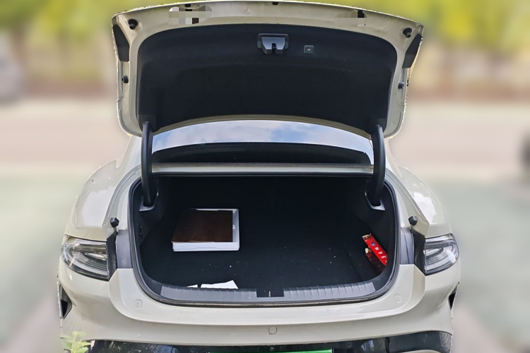 小米汽车 小米SU7 2024款 后驱超长续航高阶智驾Pro版局部细节23