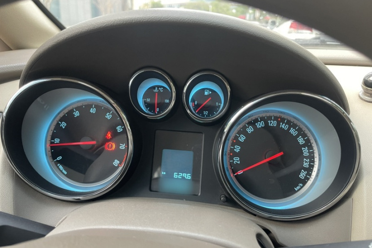 别克 英朗 2013款 GT 1.6L 手动进取版局部细节14