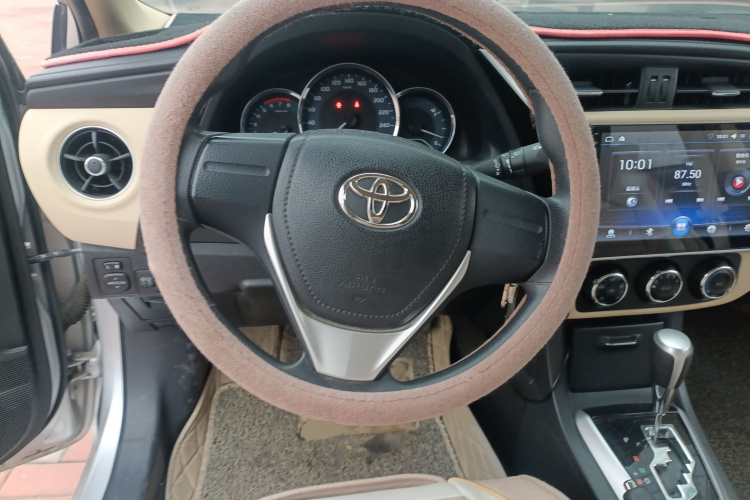 丰田 卡罗拉 2017款 改款 1.2T S-CVT GL中控内饰13