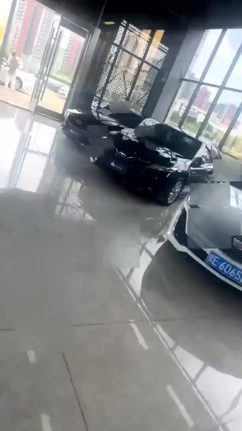 五菱汽车 五菱缤果 2023款 333km 灵犀互联+款讲解1