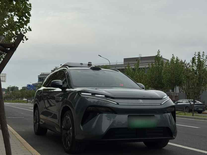 比亚迪 唐L 2025款 DM 175KM无人机玩家版(4)