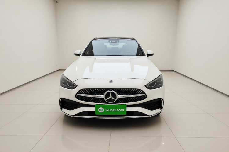 奔驰C级 2024款 C 260 L 运动版车身外观2
